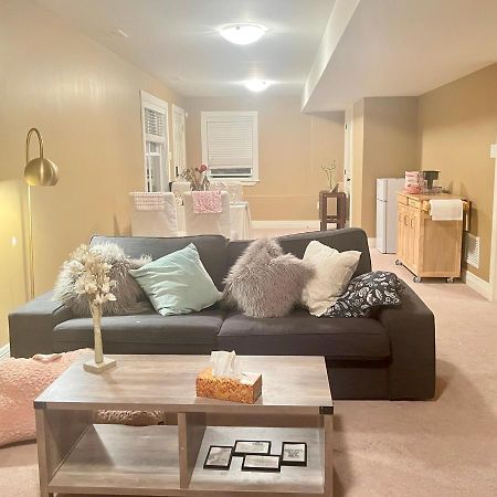 Cozy And Stylish Entire Suite In Halifax Exterior photo