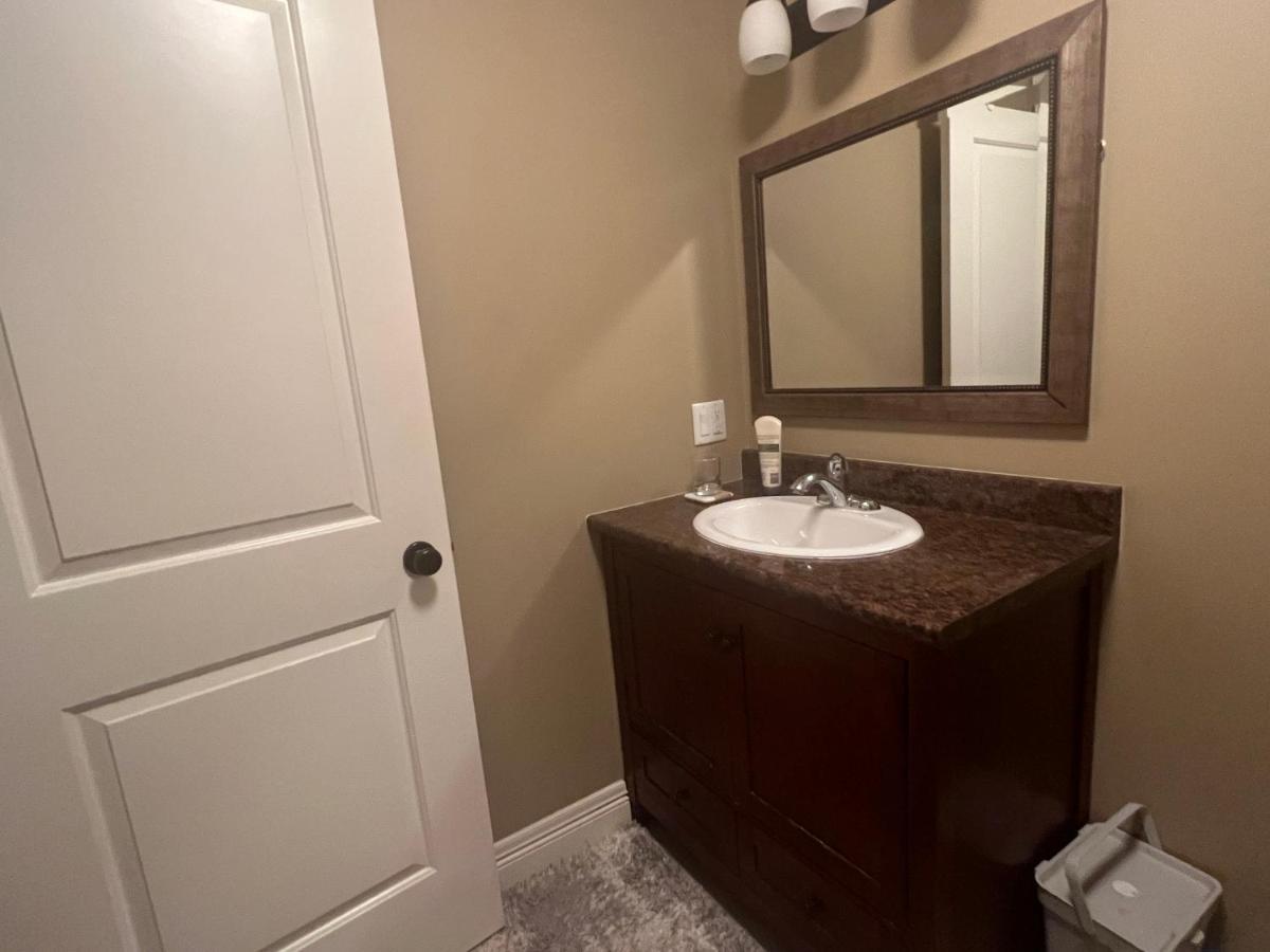 Cozy And Stylish Entire Suite In Halifax Exterior photo
