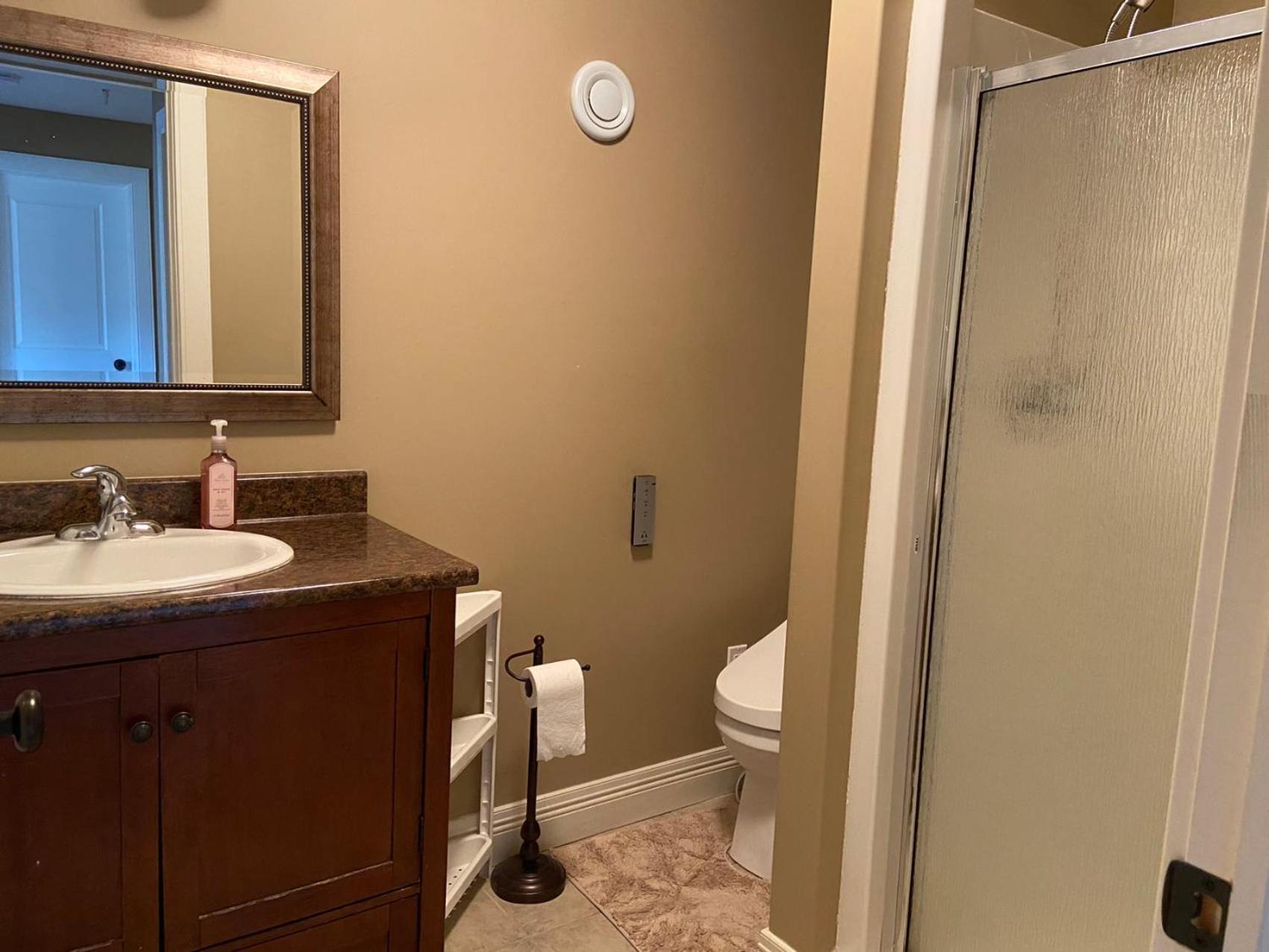 Cozy And Stylish Entire Suite In Halifax Exterior photo
